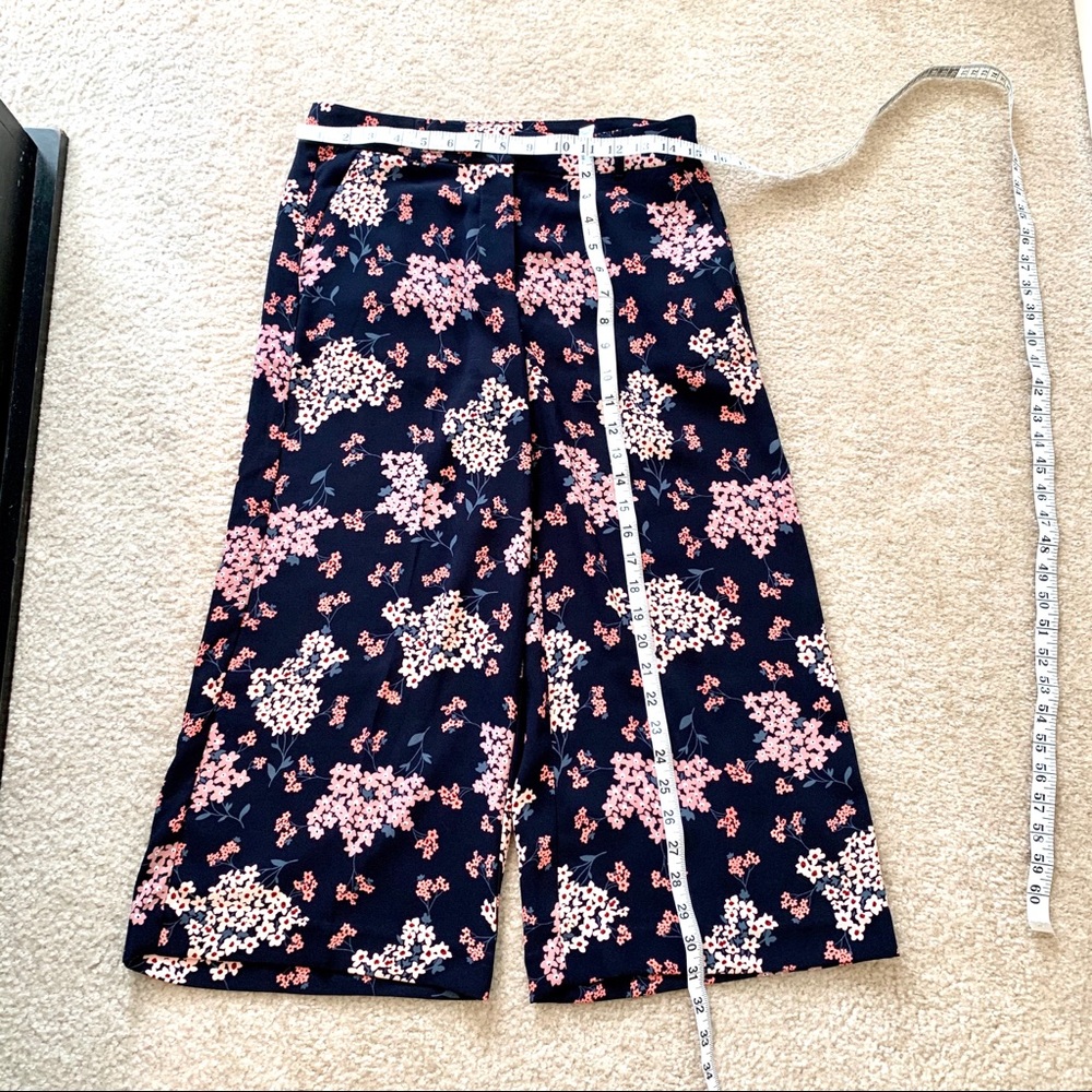 Loft Petites Blue Floral Culottes - Picture 3 of 8